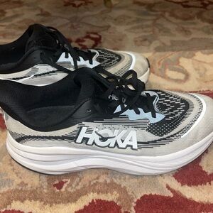 Hoka Black, White & Gray Skyflow Sneakers in a Woman’s Sz 10.5
